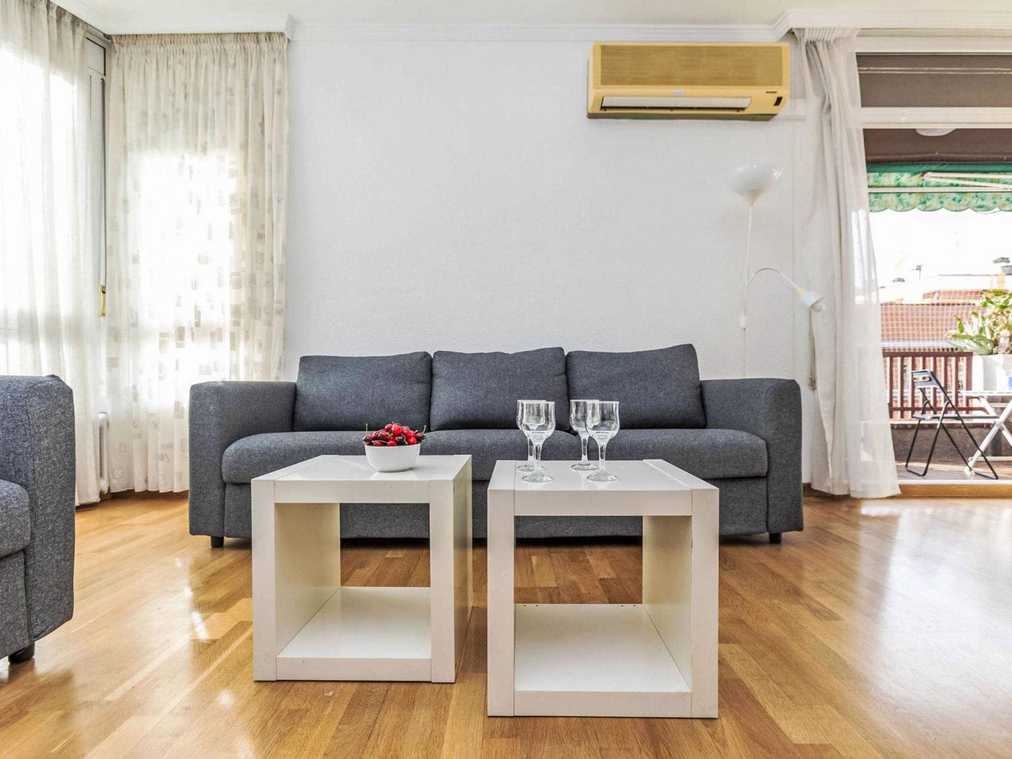 Sants-les Corts Galileu By Interhome Leilighet